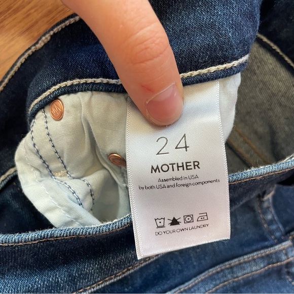 MOTHER The Insider Crop Step Fray Bootcut Jeans Home Movies Denim Size 24 - Picture 9 of 14
